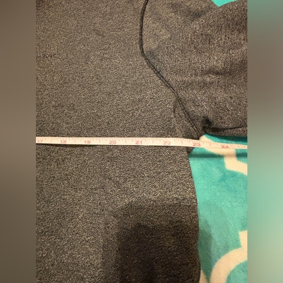 Michael Kors Pullover Sweatshirt Gray/black XL Extra Large  Top 23 Inch P2P - Picture 6 of 6